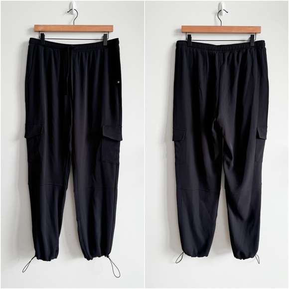 New! ORB • The Riley Breezy Straight Leg Cargo Pant in Black - Picture 2 of 10